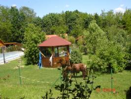 �riszentp�teri Mih�ly Vend�gh�z - �rs�gi Kulcsos H�z