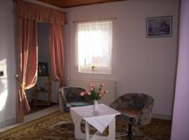 H�v�z-t� Apartmanh�z /KATI H�Z/