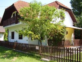 Krivarics nyaral�h�z