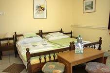 Pepita Ifj�s�gi Sz�ll�