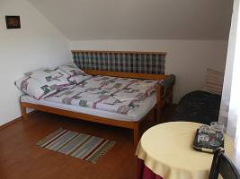 NIMR�D Pihen�h�z