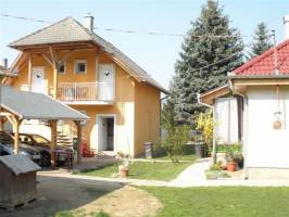 Napsug�r Vend�gh�z