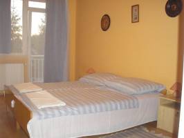 Napsug�r Vend�gh�z