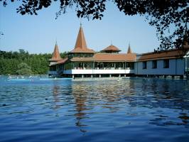 GUSZTI VILLA H�V�Z