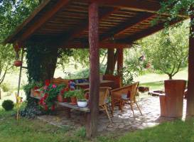 Fecskef�szek Vend�gh�z