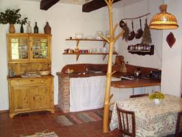 Fecskef�szek Vend�gh�z