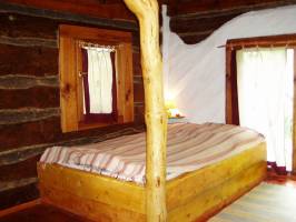 Fecskef�szek Vend�gh�z