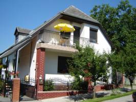 Altai-Zergi Apartmanh�z