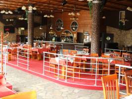 Fontana �tterem �s Sz�rakoztat� K�zpont