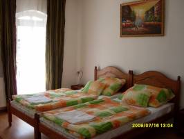 Retro Hotel P�cs ***