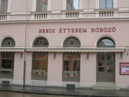 Brnoi Étterem Söröző