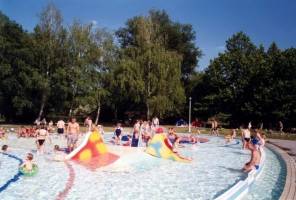 F�nyes F�rd� �s Kemping